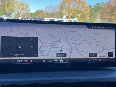 New 2026 BMW 330i Sedan w/ Convenience Package image 5