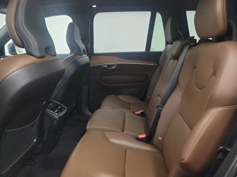 Used 2023 Volvo XC90 B5 Plus w/ Protection Package AWD/4WD image 12