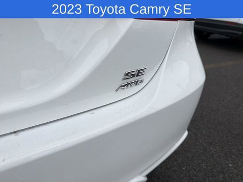 Used 2023 Toyota Camry SE AWD/4WD image 17