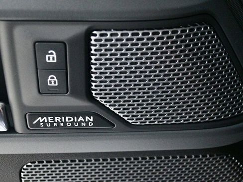 Used 2023 Land Rover Defender 110 X image 74