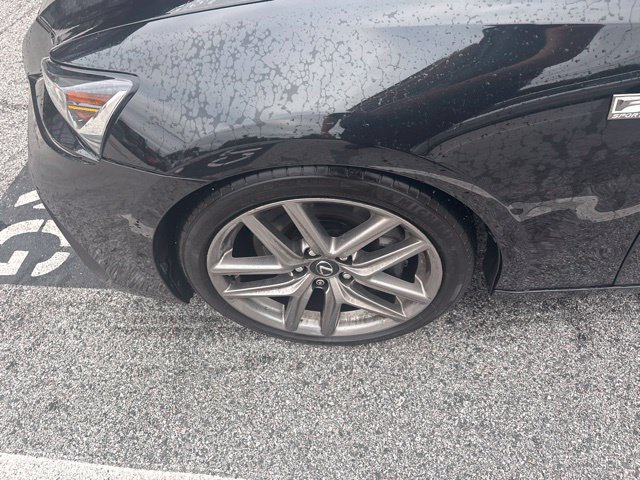 Used 2017 Lexus IS 300 AWD image 12