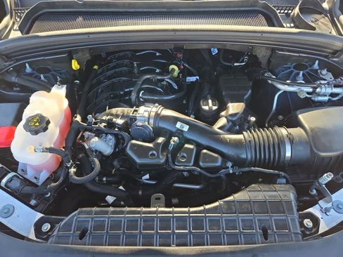 Used 2023 Jeep Grand Cherokee L Limited image 13