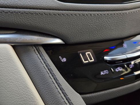 Certified 2023 Cadillac XT5 Premium Luxury AWD/4WD image 21