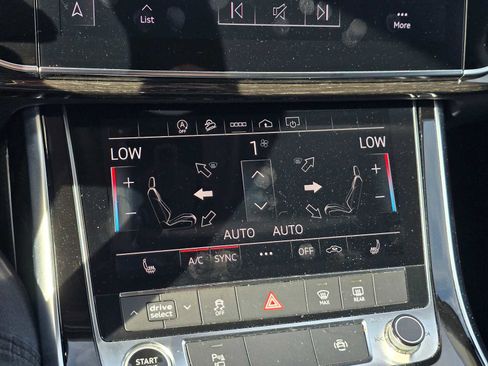 Used 2024 Audi Q7 2.0T Premium Plus image 30