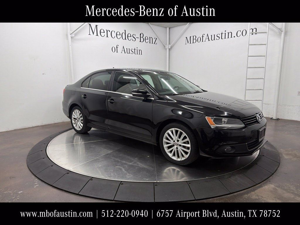 Used 2014 Volkswagen Jetta SEL FWD image 1