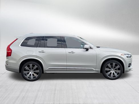 Used 2022 Volvo XC90 T6 Inscription w/ Advanced Package AWD/4WD image 8