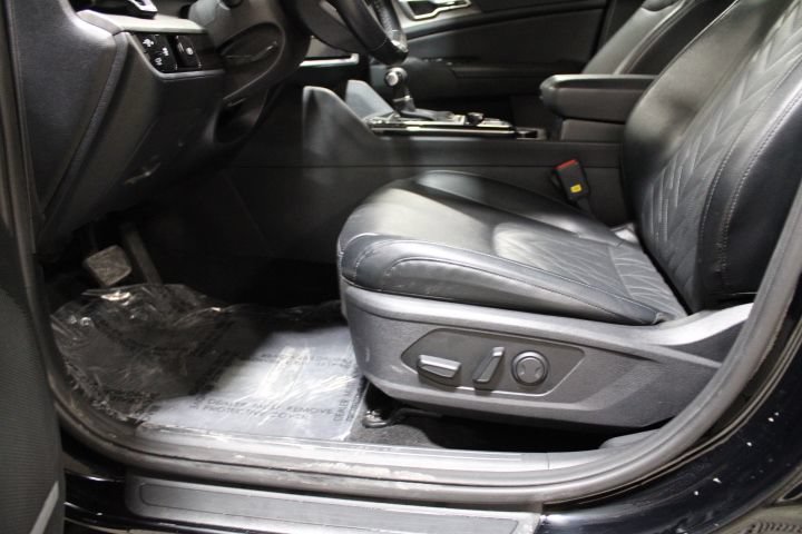Used 2023 Kia Sportage X-Line w/ X-Line Premium Package AWD/4WD image 19