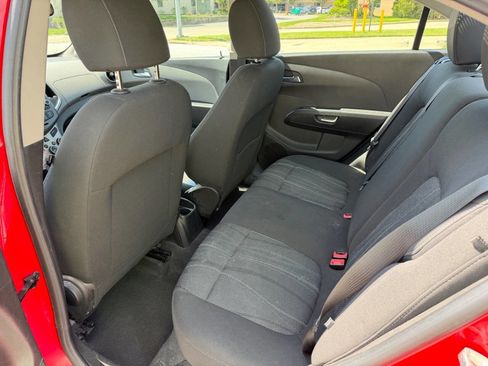 Used 2012 Chevrolet Sonic LT FWD image 7