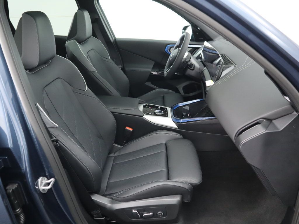 Certified 2026 BMW X3 xDrive30i w/ Premium Package AWD/4WD image 22