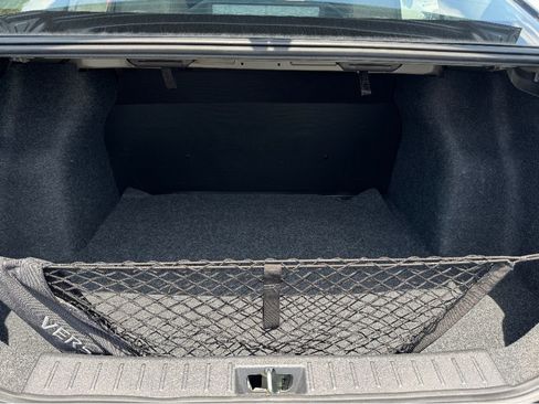 Used 2024 Nissan Versa S w/ Trunk Package image 21