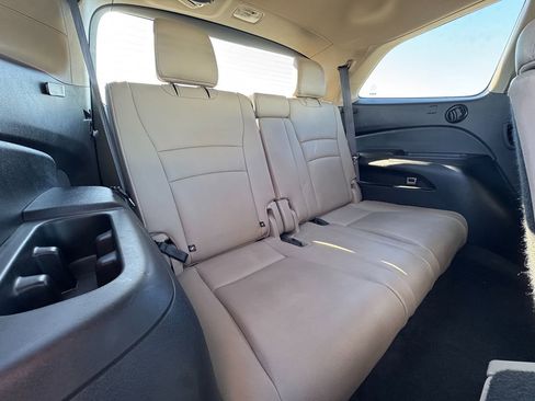 Used 2022 Honda Pilot Special Edition image 31