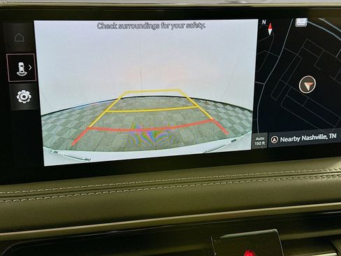 Used 2025 Genesis G70 2.5T image 23