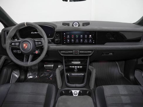Used 2025 Porsche Cayenne Turbo GT AWD/4WD image 10