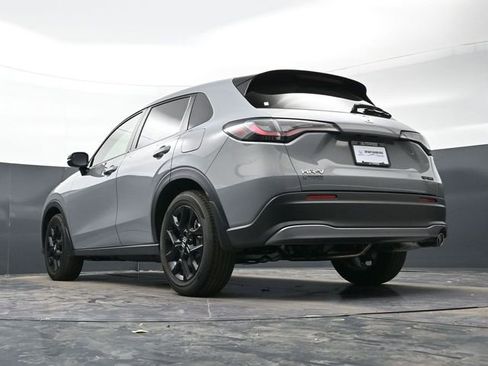 Certified 2025 Honda HR-V Sport image 43