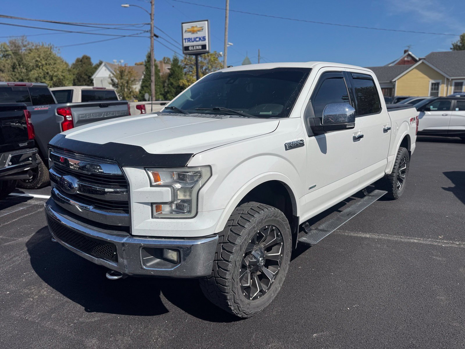 Used 2016 Ford F150 Lariat w/ Equipment Group 502A Luxury AWD/4WD image 2