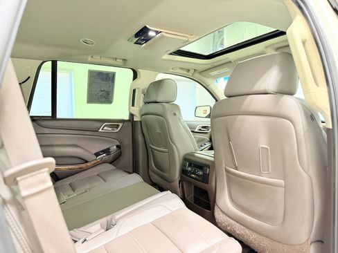 Used 2015 GMC Yukon Denali w/ Premium Package image 32