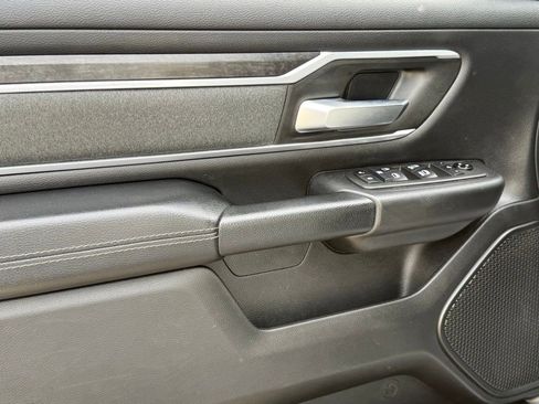 Used 2021 RAM 1500 Big Horn image 15