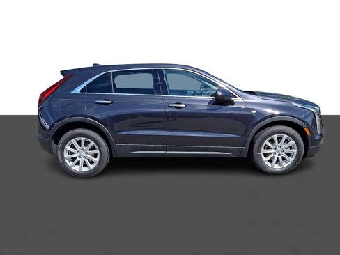 Certified 2023 Cadillac XT4 Luxury AWD/4WD image 5