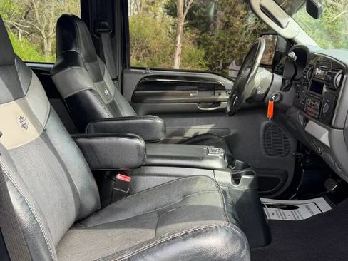 Used 2007 Ford F250 Harley-Davidson image 30