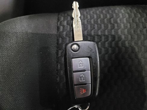Used 2021 Nissan Rogue Sport S AWD/4WD image 32