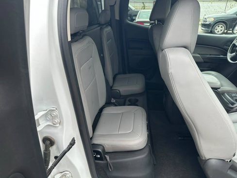 Used 2015 Chevrolet Colorado W/T RWD image 20