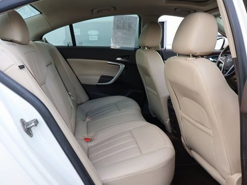 Used 2015 Buick Regal Premium w/ Experience Buick Package image 16
