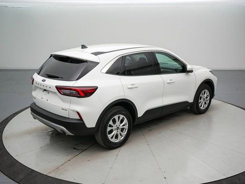 Certified 2023 Ford Escape Active w/ Tech Pack #2 image 4