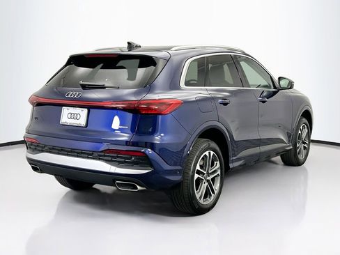 Used 2025 Audi Q5 Premium Plus w/ Premium Plus AWD/4WD image 6