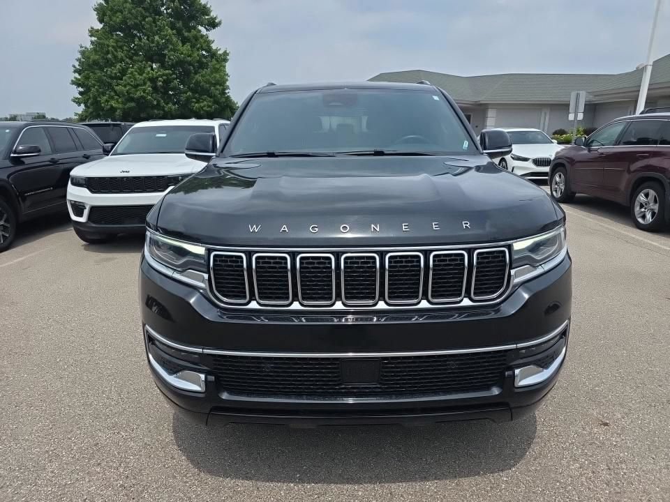 Used 2023 Jeep Wagoneer 4WD image 8