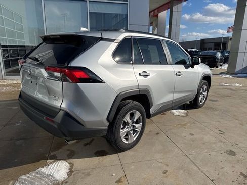 Used 2025 Toyota RAV4 XLE image 7