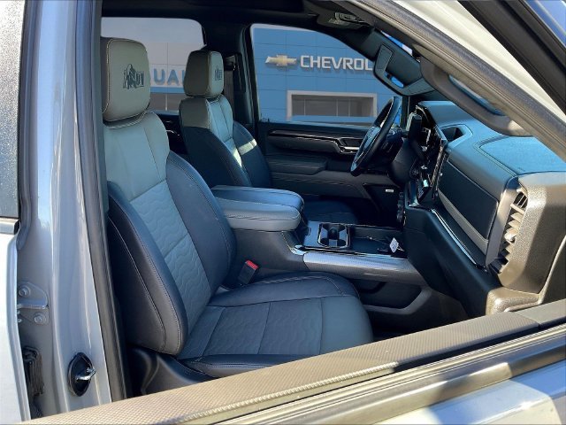Certified 2024 Chevrolet Silverado 2500 ZR2 w/ ZR2 Bison Edition AWD/4WD image 32
