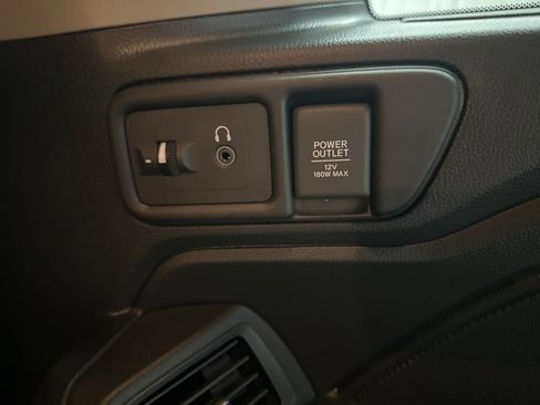 Used 2022 Honda Odyssey Elite image 39