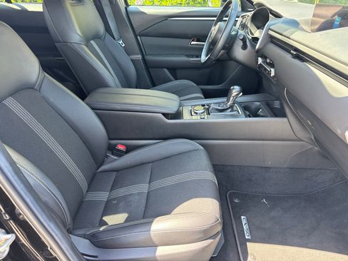 Used 2025 MAZDA CX-50 AWD 2.5 S w/ Premium Package image 13