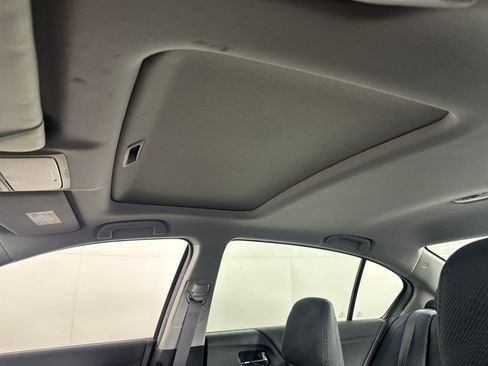 Used 2017 Honda Accord EX image 17