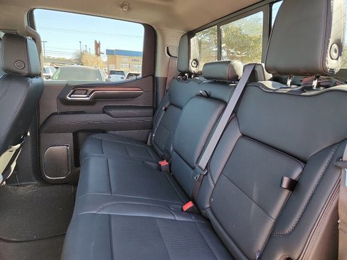 Used 2024 GMC Sierra 1500 Denali w/ Technology Package image 10