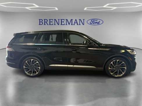 Used 2020 Lincoln Aviator Reserve w/ Equipment Group 202A AWD/4WD image 4