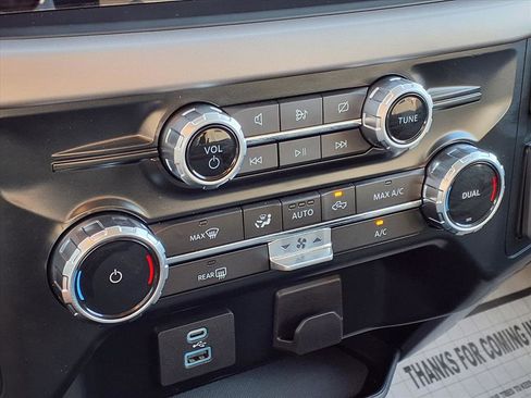 Used 2024 Ford F150 XLT image 8