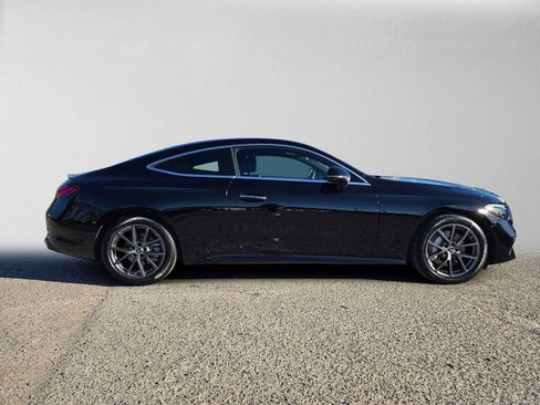 Used 2026 Mercedes-Benz CLE 300 4MATIC Coupe image 3