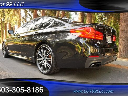 Used 2018 BMW M550i xDrive w/ Driving Assistance Package AWD/4WD image 11