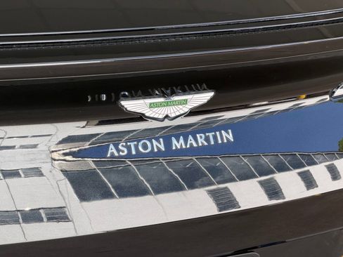 Used 2019 Aston Martin DB11 AMR RWD image 19
