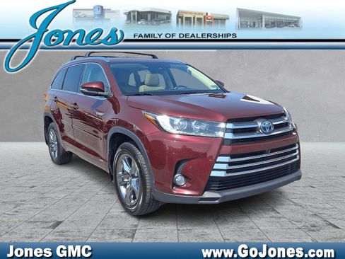 Used 2017 Toyota Highlander Limited Platinum AWD/4WD image 1