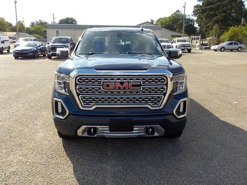 Used 2022 GMC Sierra 1500 Denali w/ Denali Premium Package AWD/4WD image 9