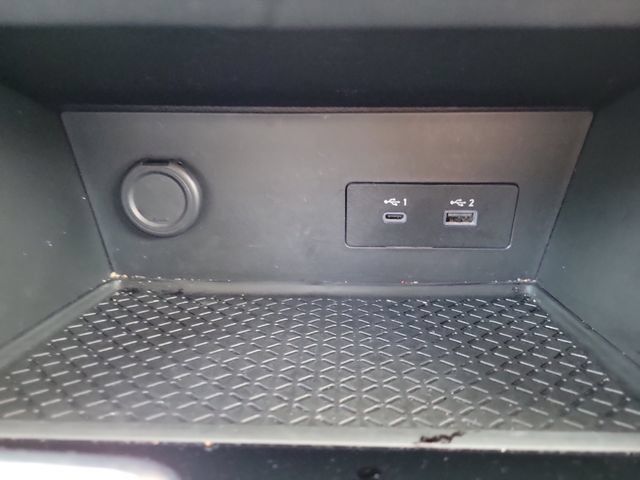 Used 2025 Nissan Pathfinder SV FWD image 30