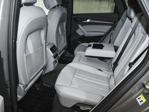 Used 2023 Audi Q5 2.0T Premium Plus w/ Premium Plus Package image 55