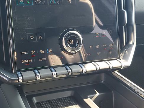 New 2026 GMC Acadia AT4 image 18