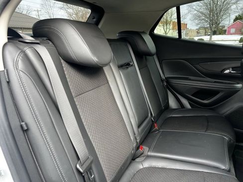 Used 2019 Buick Encore Preferred image 22