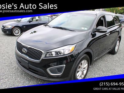 Used 2016 Kia Sorento LX w/ LX Convenience Package