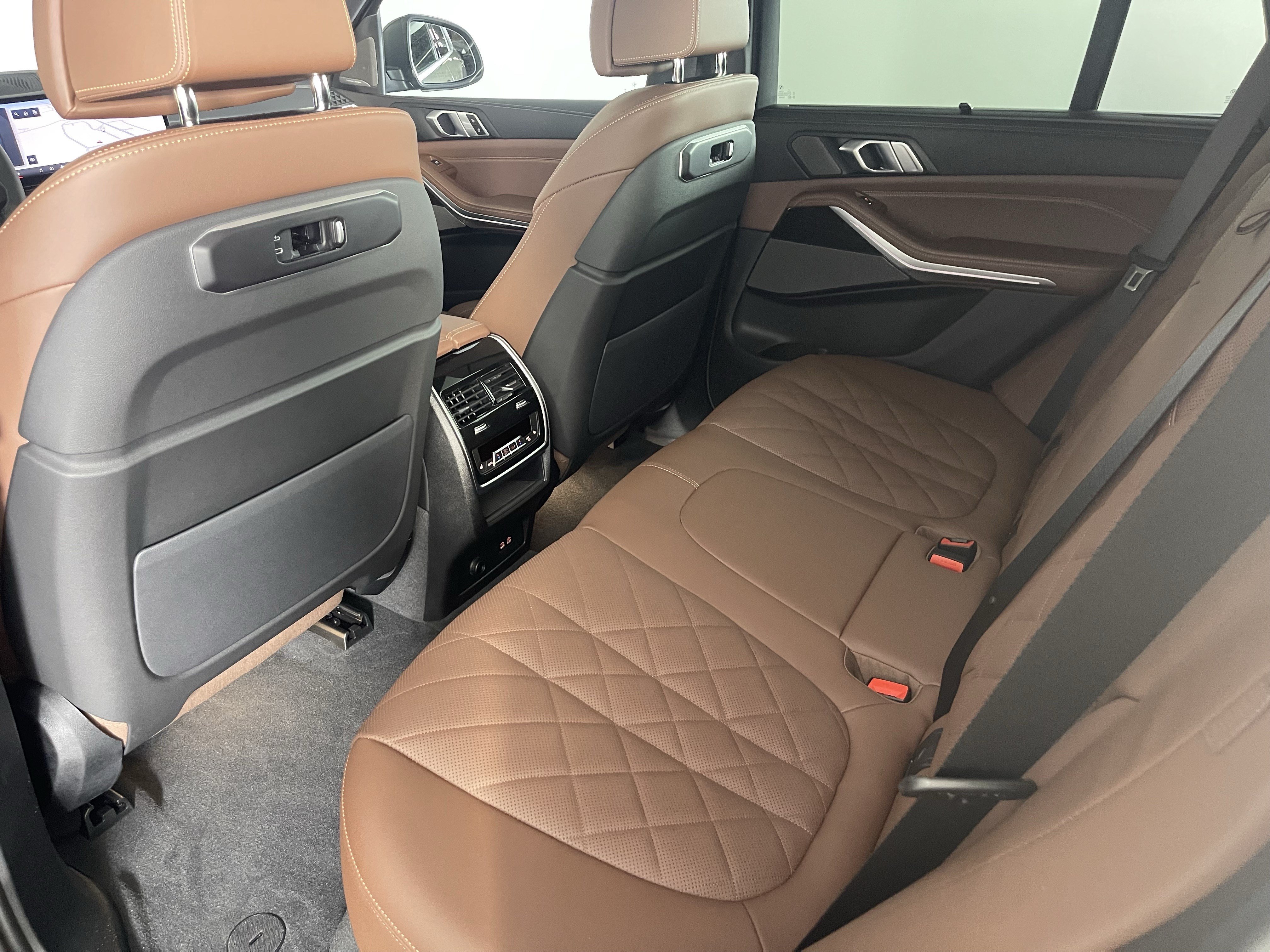 Certified 2026 BMW X5 xDrive40i AWD/4WD image 16