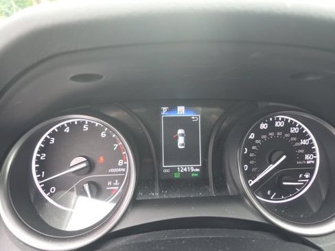 Used 2024 Toyota Camry SE w/ Cold Weather Package FWD image 24