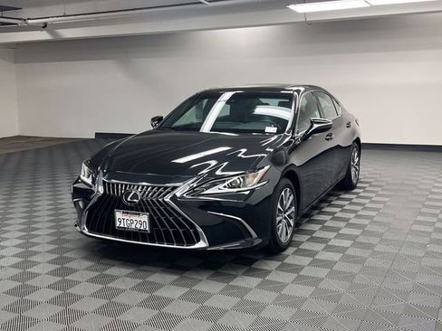Certified 2025 Lexus ES 350 FWD image 2